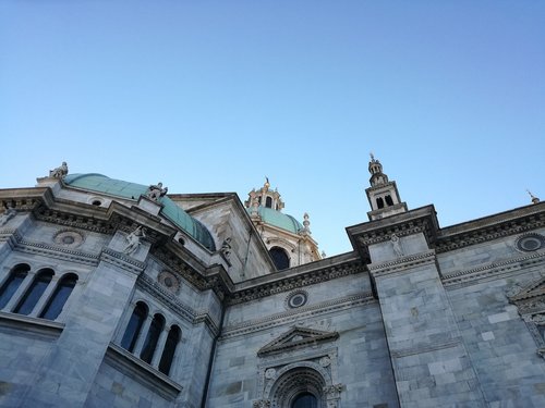 como  duomo  cathedral