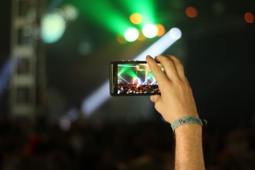 concert smartphone mobile phone