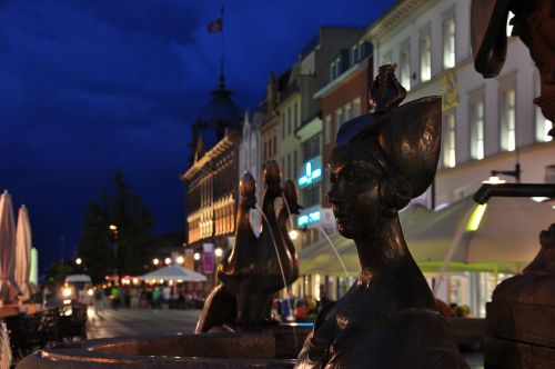 constance market fountain