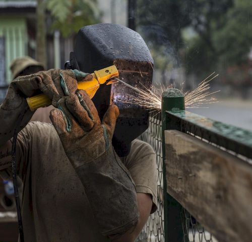 construction worker welding