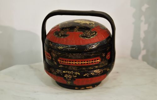 container traditional handicraft