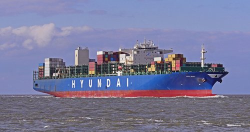 container freighter  korean  north sea