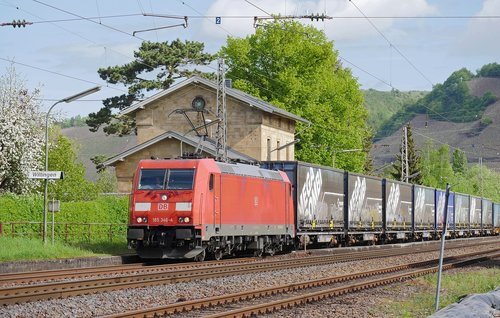 container train  plan  saar route