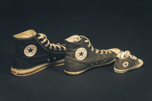 converse sneakers chuck's