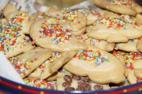 cookie jar cookie cookie cutter