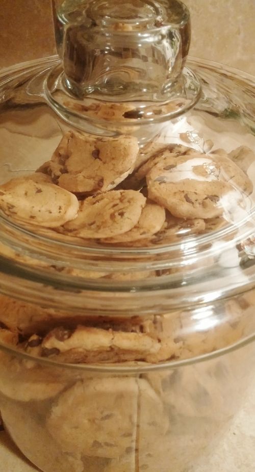 cookie jar cookies chocolate chip