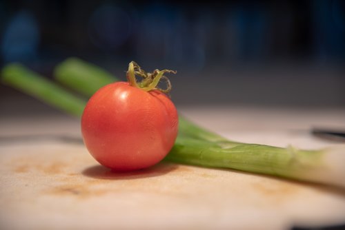 cooking  tomato  onion