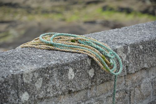 Rope On The Wall