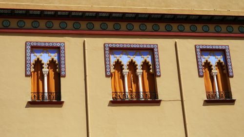 cordoba architecture windows