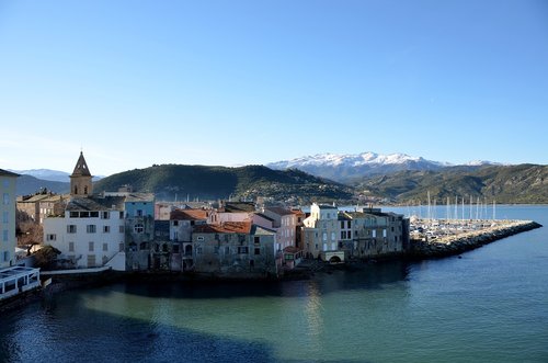 corsican  winter  sea