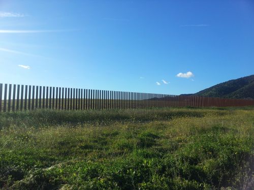 corten fence border