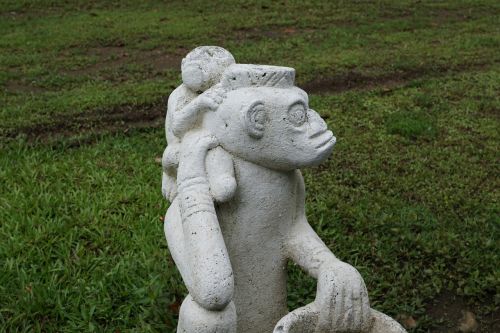 costa rica figure stone