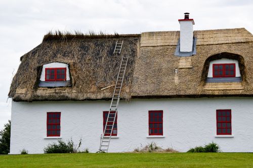 cottage thatched roof ireland