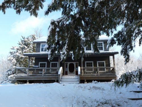 cottage winter snow