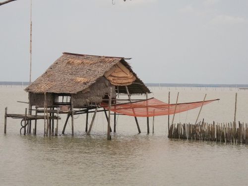 cottage sea home