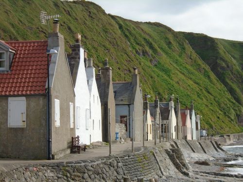 cottages scotland landscape