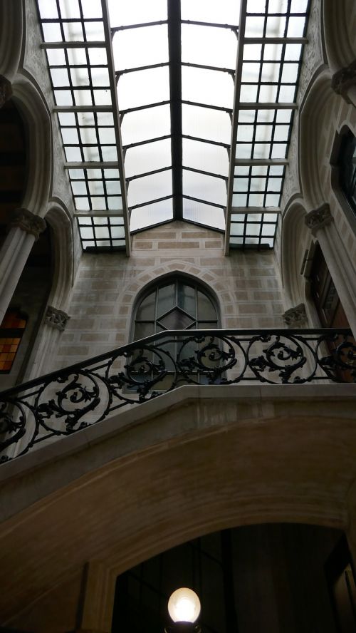 courtyard barcelona architecture