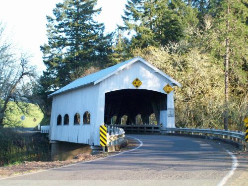 covered bridge building bridge