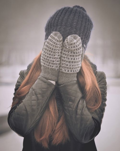 covering face girly winter clothes