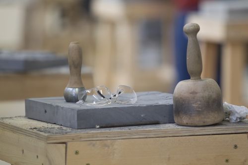 craft stone tools