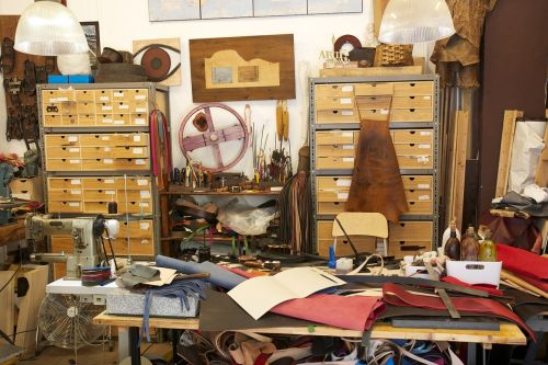 craft tools room
