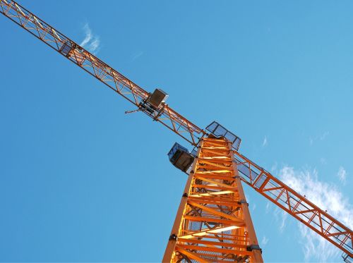crane tall tower