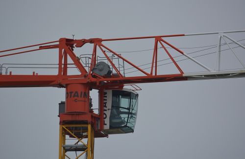 crane site work