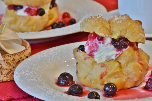 cream puff pastries bake