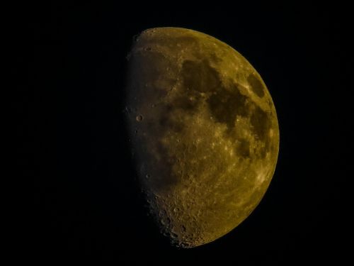 crescent moon night