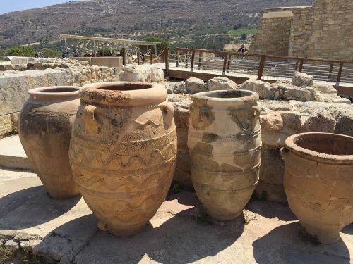 crete temple antiquity
