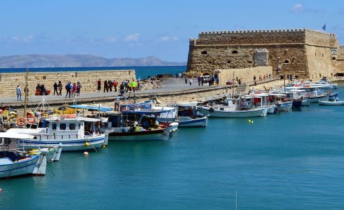 crete iraklion venetian port