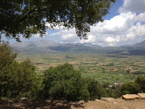 crete plateau landscape