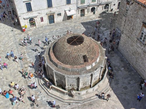 croatia dubrovnik fountain