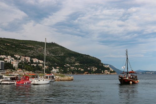 croatia  dubrovnik  port