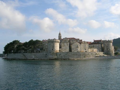 croatia monuments sea