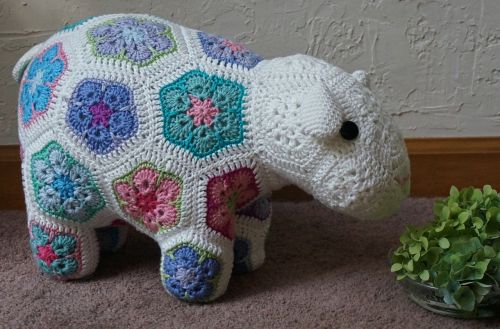 crocheted happy lamb african flower design heidi bears design