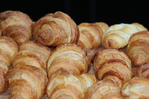 croissant  baked goods  breakfast