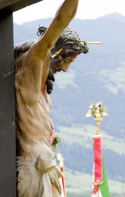 cross wood crucifixion