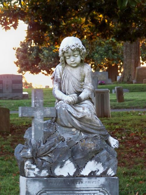 cross tombstone gravestone