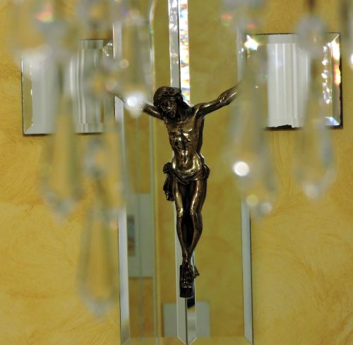 crucifix jesus mirror