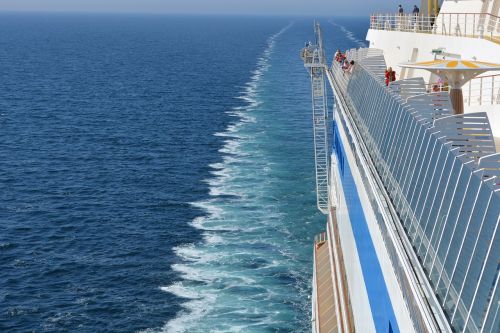 cruise view sea