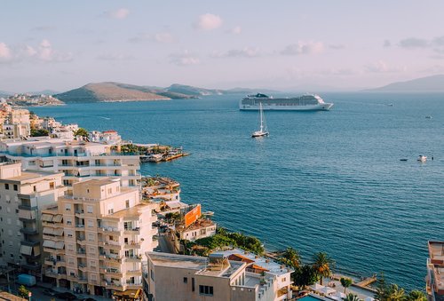 cruise  cruise ship  sea