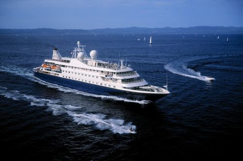 cruise ship caribbean travel