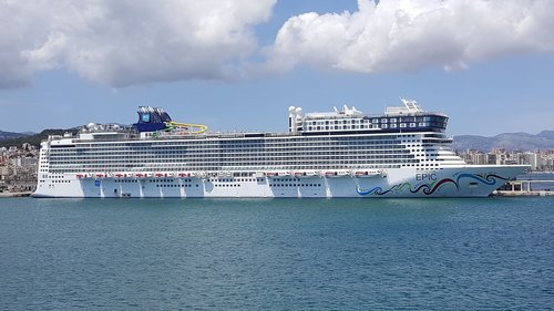 cruise ship  cruise  ship