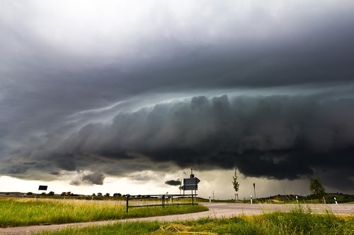 cumulonimbus  storm hunting  meteorology