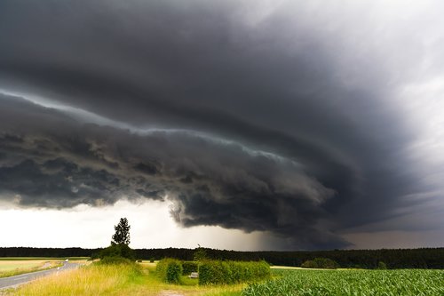 cumulonimbus  storm hunting  meteorology