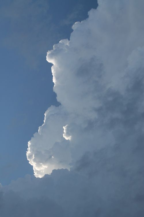 cumulonimbus clouds thundercloud