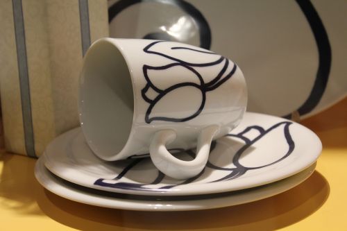 cup breakfast porcelain
