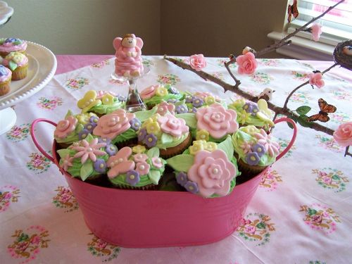 cupcake flower celebration