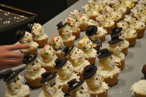 cupcakes snowmen food